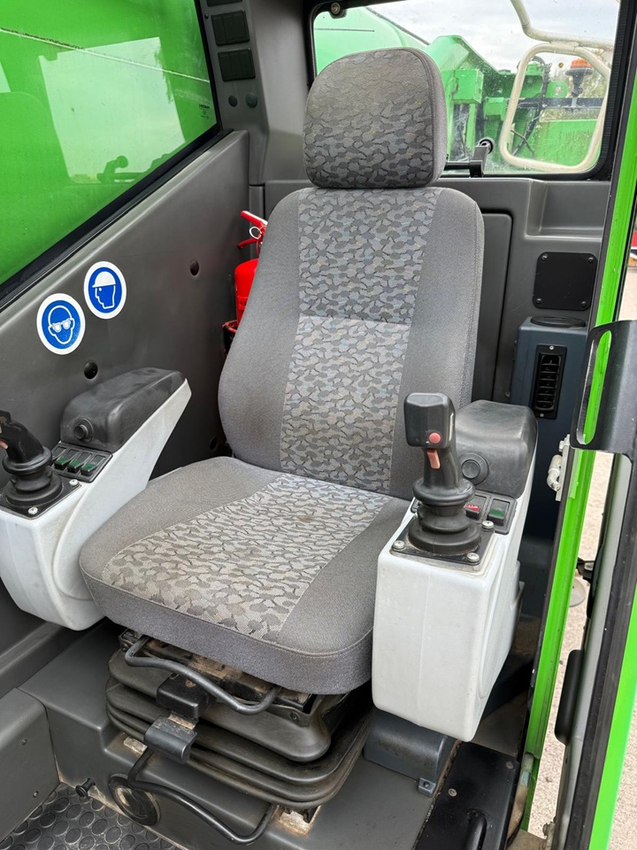 GROVE GMK4100L GROVE GMK4100L