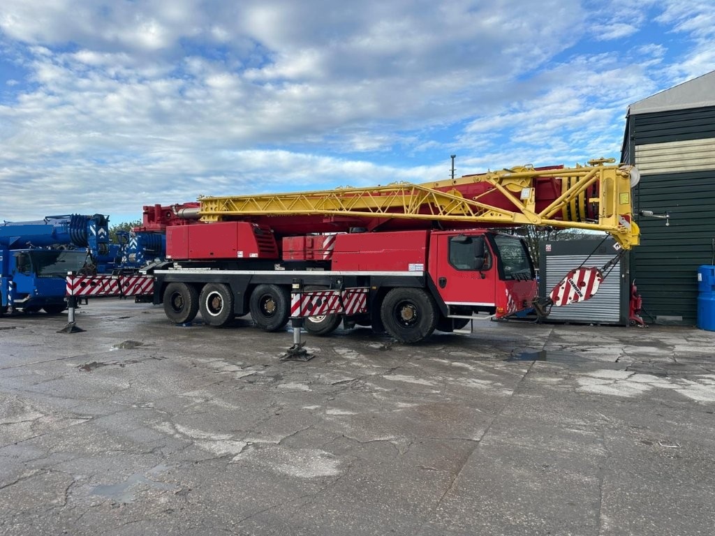 LIEBHERR LTM1130-5.1 LIEBHERR LTM1130-5.1