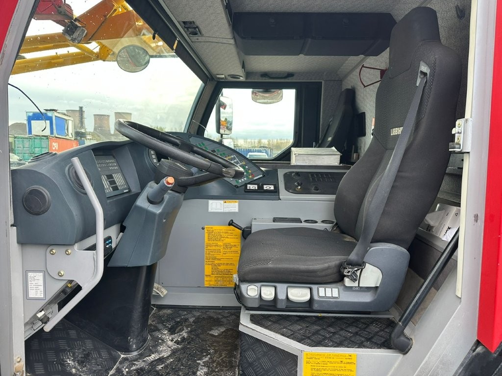 LIEBHERR LTM1130-5.1 LIEBHERR LTM1130-5.1