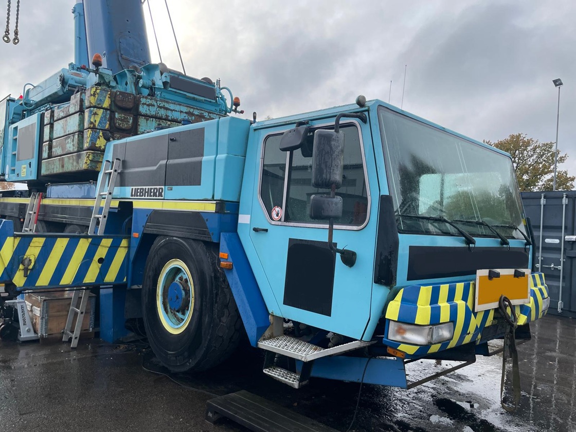 LIEBHERR LTM1200/1 LIEBHERR LTM1200/1